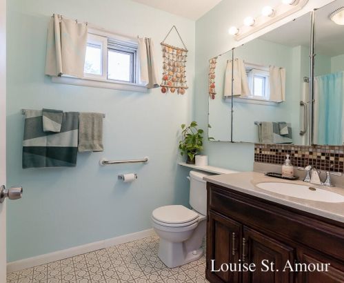 1020 Laketon Ave, Meskegon MI 49441-2969 exterior