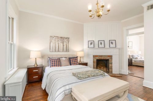 1611 Riggs Pl, Washington DC 20009-6418 exterior