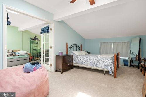 136 Pinnacle Point Dr, Lancaster PA  17601-1771 exterior