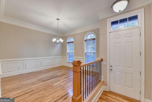 2378 Crescent Park Ct, Atlanta GA 30339-6022 exterior