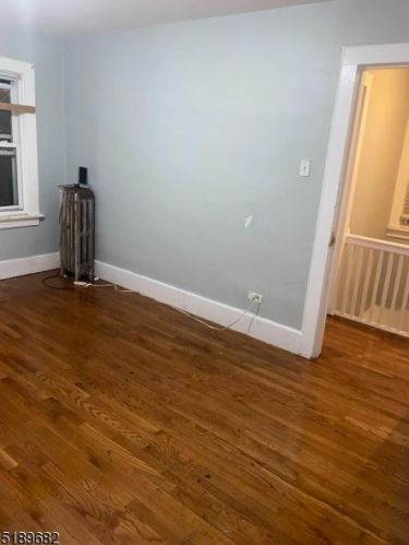 26 Becker Ter, Irvington NJ 07111-1311 exterior