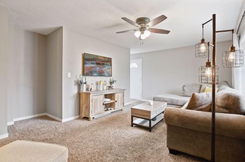 706 5th Ave, Princeton, MN 55371-1310