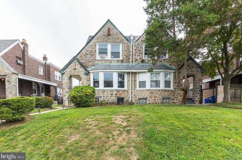 826 Knorr St, Philadelphia PA  19111-4826 exterior