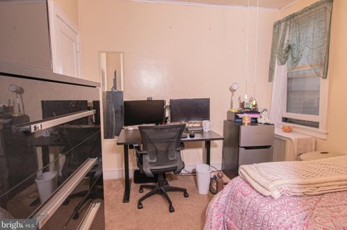 537 Godfrey Ave, Philadelphia PA 19126-3834 exterior