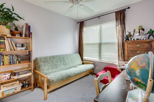 908 40, Chicago IL 60653-2803 exterior