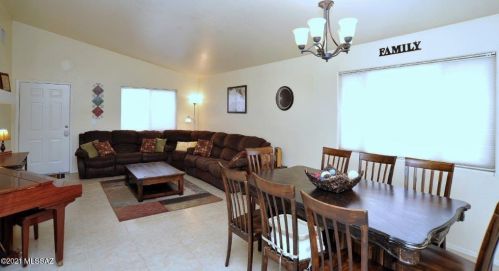 10070 Paseo San Rosendo, Tucson AZ 85747-5044 exterior