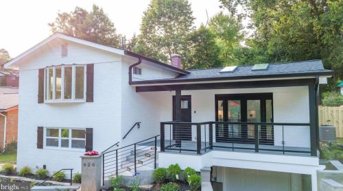 820 Malibu Dr, Silver Spring MD  20901-3648 exterior