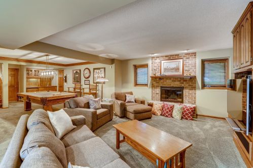 13684 Dunbar Way, Saint Paul MN 55124-5246 exterior