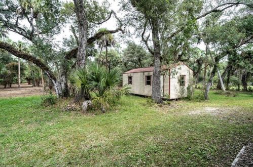 3225 10 Ave, Naples FL 34120-4984 exterior