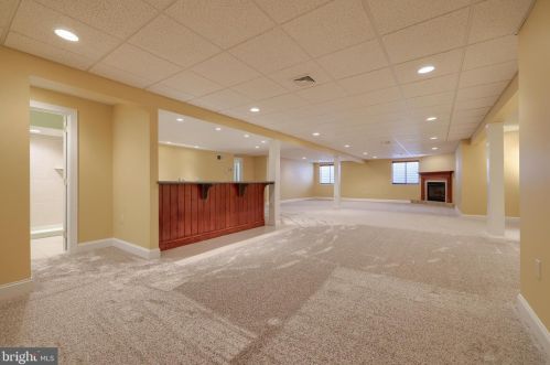 107 Kilgannon Ln, Lancaster PA 17603-9050 exterior