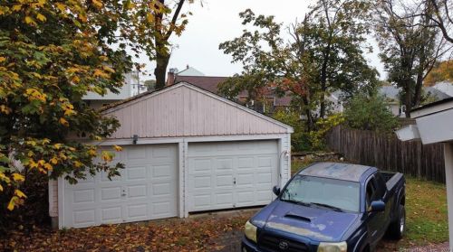 8 Burwell St, Norwalk CT 06854-4703 exterior