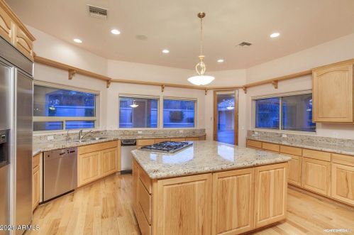 13816 18th St, Phoenix AZ 85022-2878 exterior