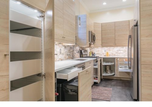 3157 Spg Ave, Saint Louis MO 63116-4720 exterior