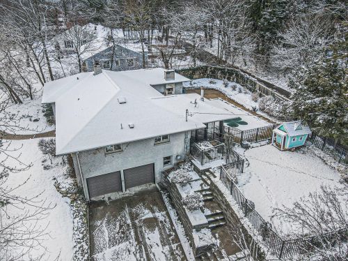 2804 Bronson Blvd, Kalamazoo MI  49008-2360 exterior