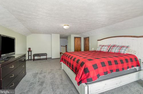 2189 Baltimore Pike, Hanover PA  17331-9610 exterior