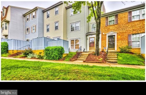 2980 Schubert Dr, Silver Spring, MD 20904-6884