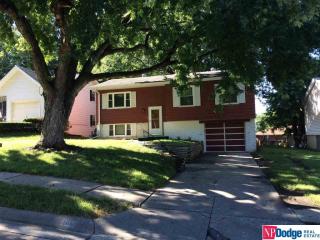 4495 Dayton St, Omaha, NE 68107-1065