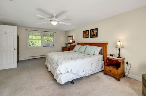 54 Border Winds Ave, Seabrook NH 03874-4461 exterior