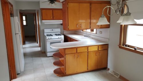 5435 Millard Ave, Chicago IL 60629-4346 exterior