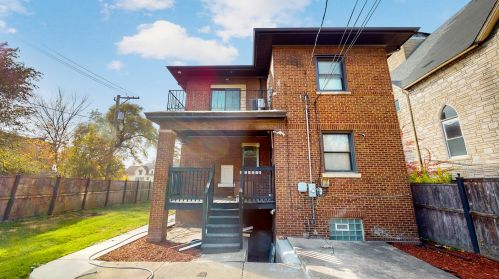 10643 Perry Ave, Chicago IL 60628-3428 exterior