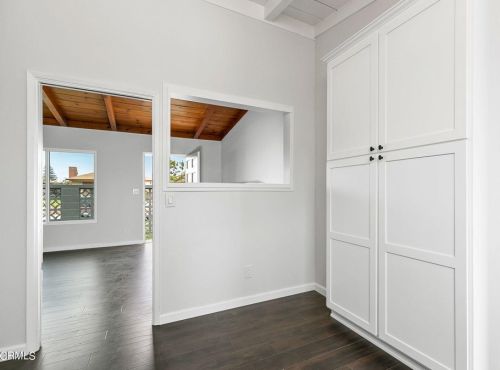 974 Orange Dr, Oxnard CA  93036-1834 exterior