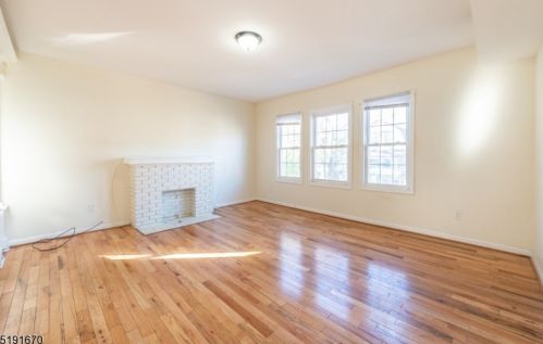 34 Cedar Ave, Newark NJ  07106-1216 exterior