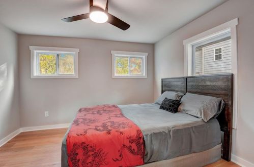 155 Hemphill School Rd, Atlanta GA  30331-1621 exterior