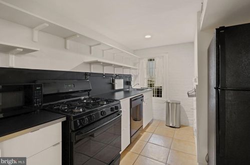 829 Randolph St, Washington DC  20011-5865 exterior