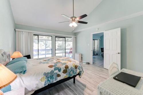 152 April Pt Dr, Montgomery TX 77356-8873 exterior