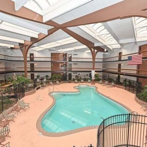 4215 100th St, Milwaukee WI  53222-1301 exterior