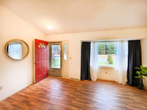 11384 Hydeaway Ct, Middlevle MI 49333-8252 exterior