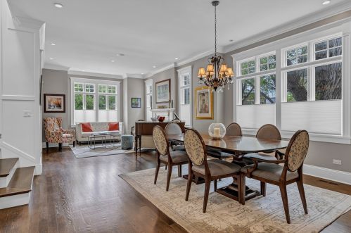 3800 Paulina St, Chicago IL 60609-2057 exterior