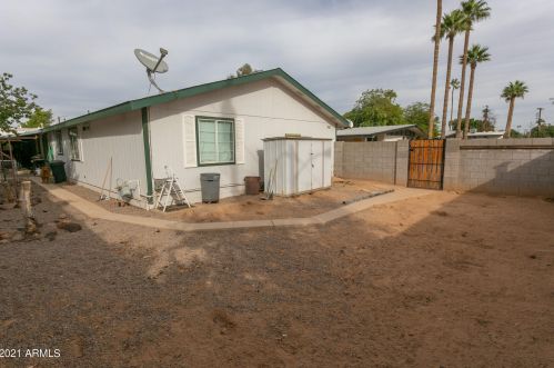 2102 Fairmount Ave, Phoenix AZ 85015-5306 exterior