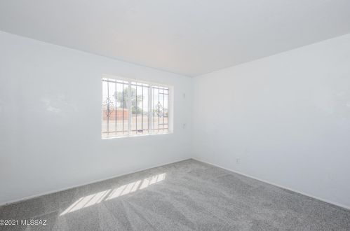 2402 Jefferson Ave, Tucson AZ  85711-6636 exterior