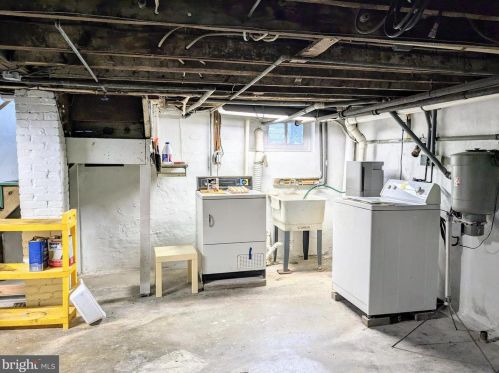 111 Cooke Ave, Manor PA 19036-1403 exterior