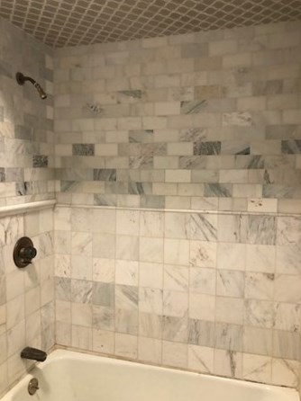 24 Mattoon St, Springfield MA 01105-1715 exterior