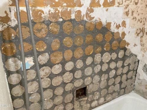 126 Garfield Ave, Oxnard CA 93030-5412 exterior