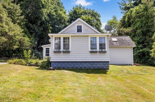 124 Bower Rd, Poughkeepsie NY 12603-1114 exterior