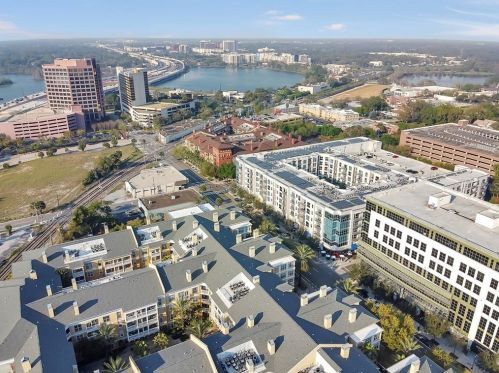 860 Orange Ave, Orlando FL  32801-1015 exterior