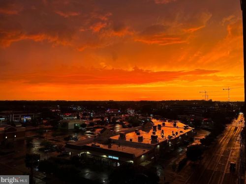 5750 Bou Ave, Rockville MD  20852-1645 exterior