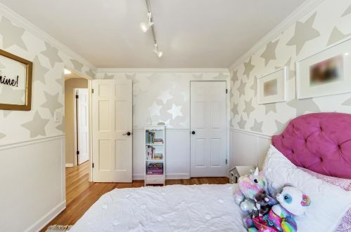 969 Fairfield Ave, Elmhurst IL 60126-4946 exterior