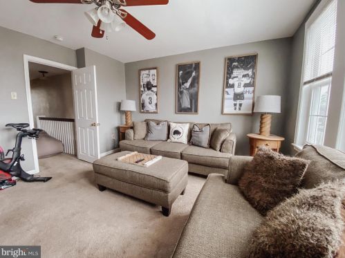 201 11 St, Quakertown PA 18951-1415 exterior