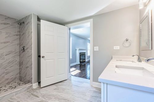 2121 77th Ct, Chicago IL  60707-3017 exterior