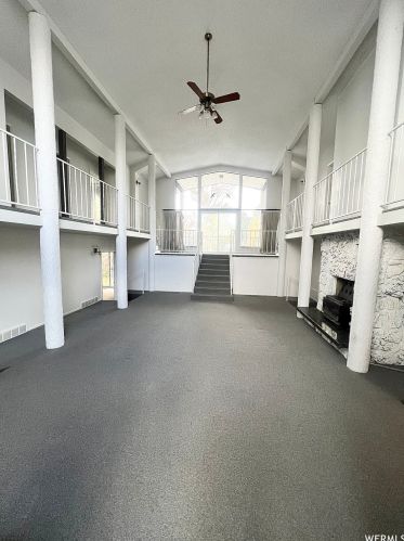 2137 Lorita Way, Sandy UT 84093-6489 exterior