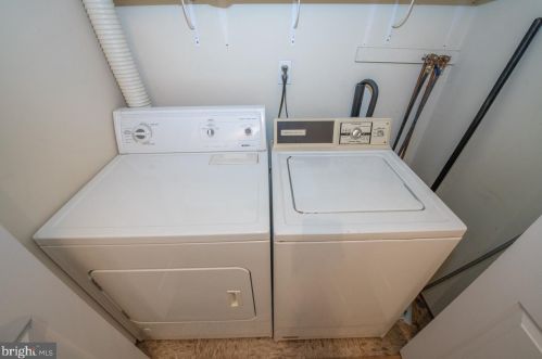 826 26 St, Philadelphia PA 19121-4602 exterior