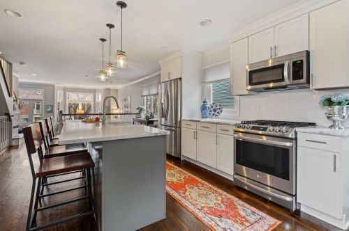 1447 Wrightwood Ave, Chicago IL 60639-1716 exterior