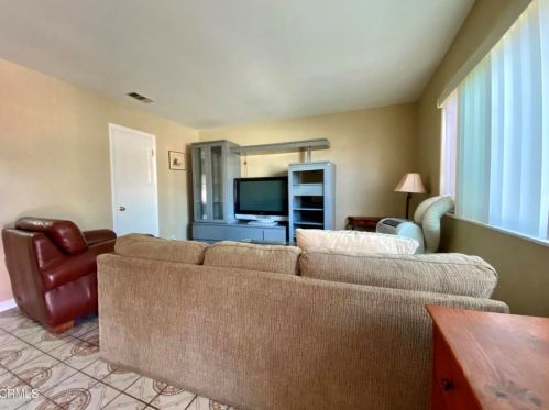 1930 Pericles Pl, Oxnard, CA 93033-4716