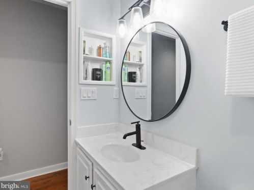 659 Columbus St, Alexandria VA  22314-1848 exterior