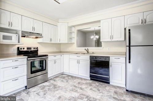 13118 Kara Ln, Silver Spring, MD 20904-3420