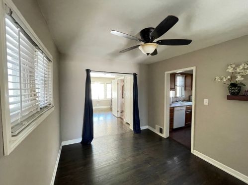 5538 Kenneth Ave, Chicago IL 60646-5906 exterior